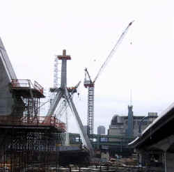 bigdig.jpg (53802 bytes)
