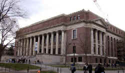 widener.jpg (58153 bytes)